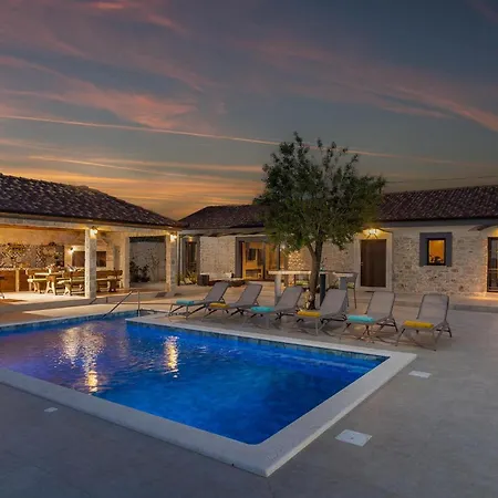 Ferienhaus Tany *