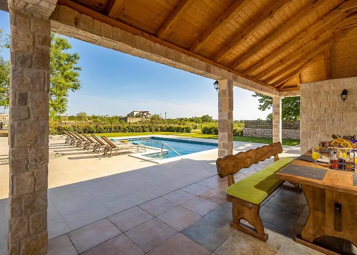 Tany Tatil Evi Dracan