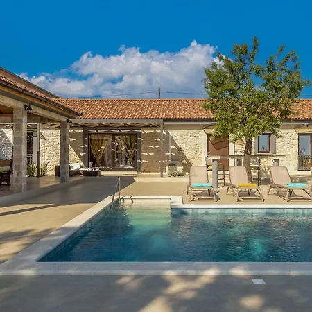 Tany Tatil Evi